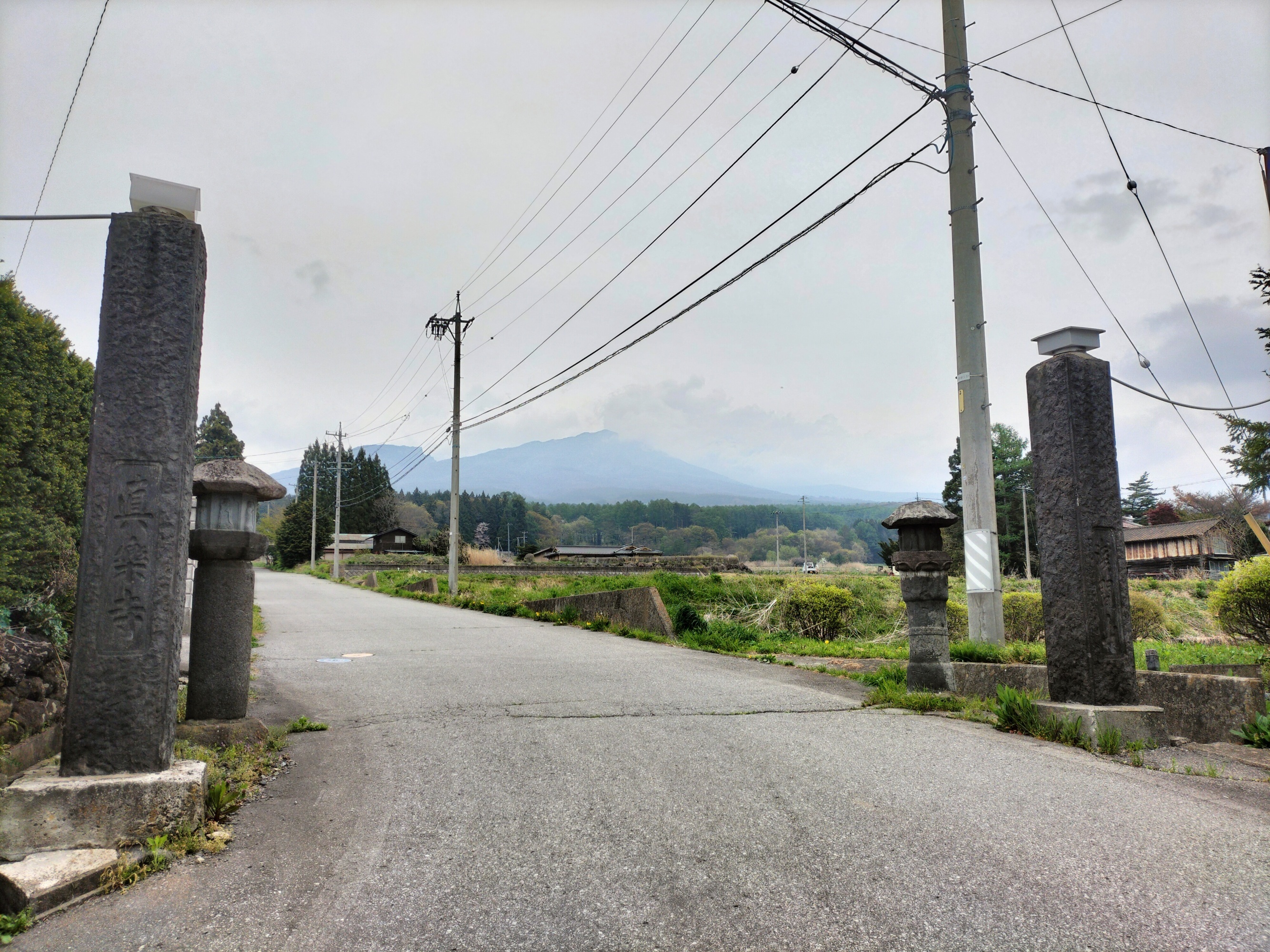 4番札所山門.jpg